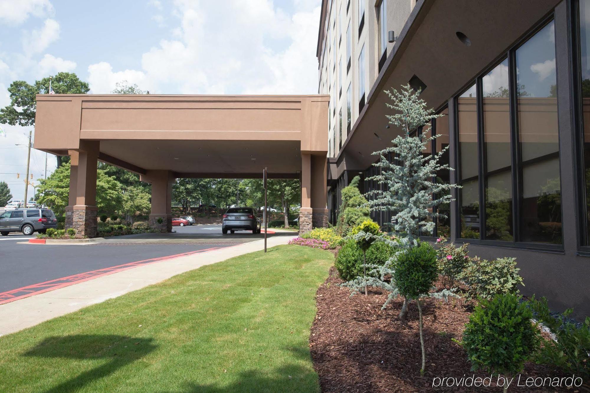 Holiday Inn Express Atlanta Galleria-Ballpark Area By Ihg Smyrna Exterior photo